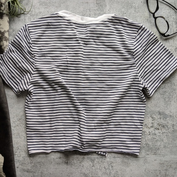 TOPSHOP tie front crop tee blue white stripe 0833 - Picture 3 of 8